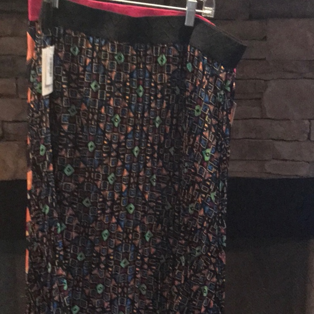 LulaRoe Jill skirt